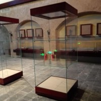 华艺恒辉 独立柜博物馆独立柜 专用玻璃展柜 博物馆展览柜文物四面独立