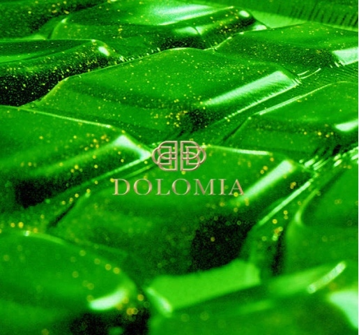 法国顶奢DOLOMIA官方曝光顶级绿鳍枕限量公布发售